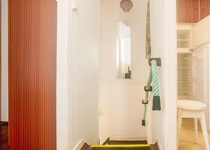 Surfers 2 By Interhome *