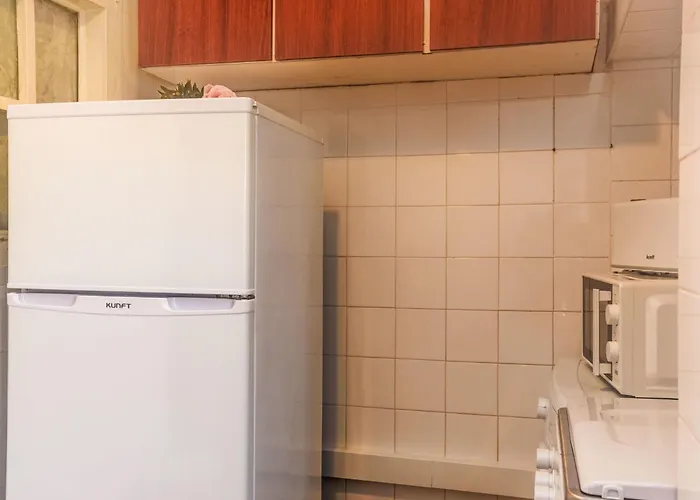 Surfers 2 By Interhome Peniche