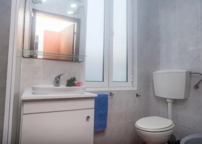 Surfers 2 By Interhome * Peniche