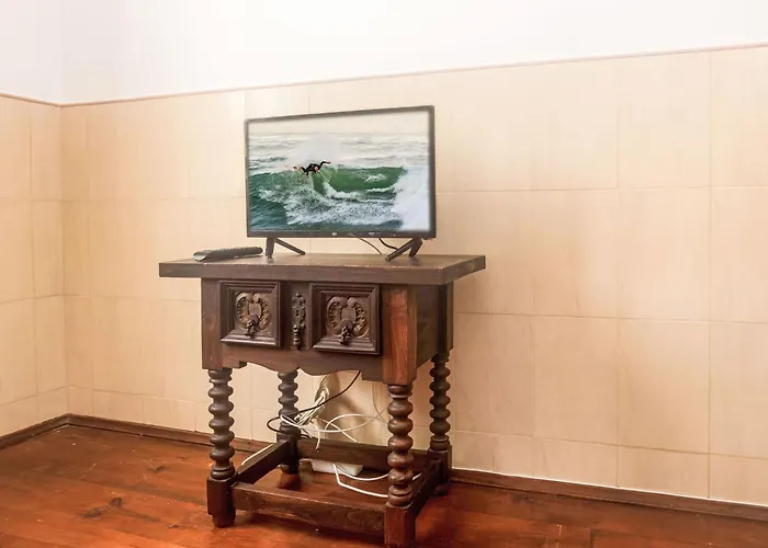 Surfers 2 By Interhome * Peniche